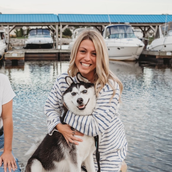 Meet your Posher, Ash ⚓️ - Picture 1 of 3